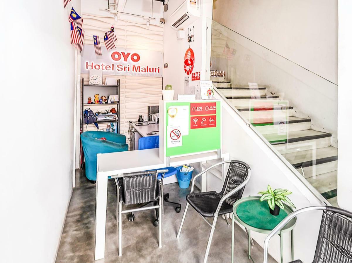 Oyo 220 Hotel Sri Maluri Kuala Lumpur Ngoại thất bức ảnh