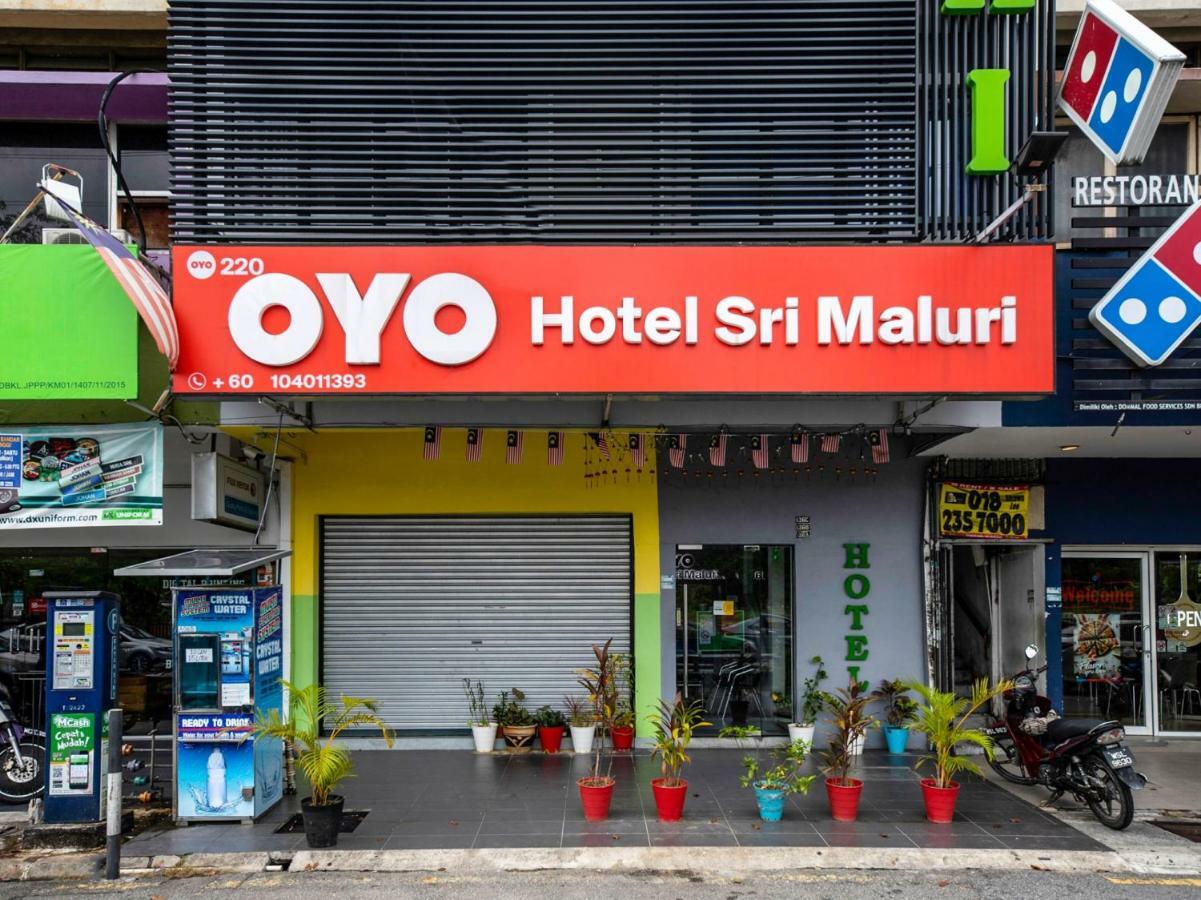 Oyo 220 Hotel Sri Maluri Kuala Lumpur Ngoại thất bức ảnh
