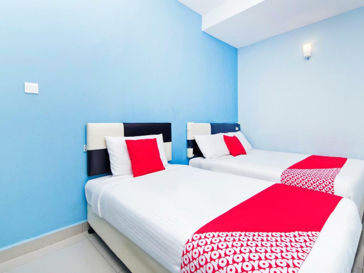 Oyo 220 Hotel Sri Maluri Kuala Lumpur Ngoại thất bức ảnh