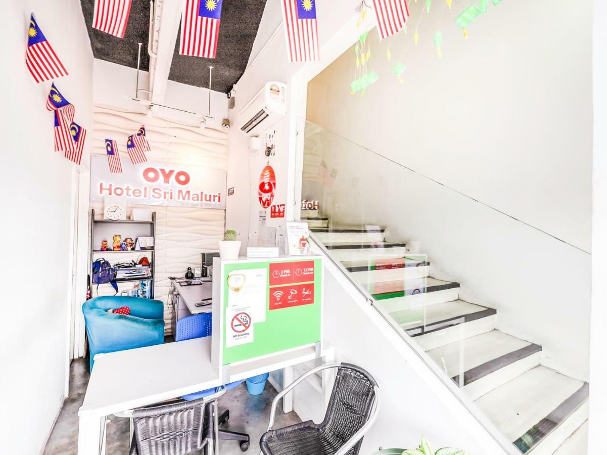 Oyo 220 Hotel Sri Maluri Kuala Lumpur Ngoại thất bức ảnh