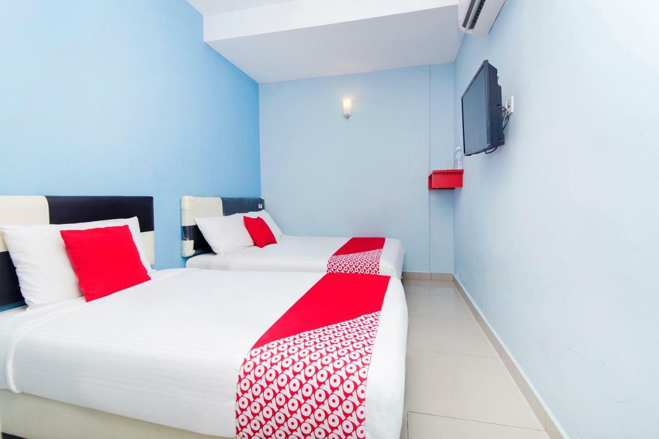 Oyo 220 Hotel Sri Maluri Kuala Lumpur Ngoại thất bức ảnh