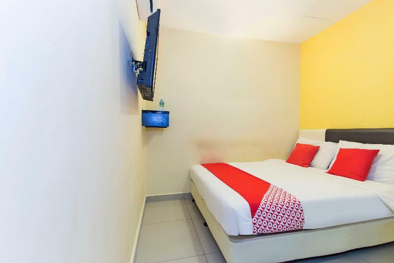 Oyo 220 Hotel Sri Maluri Kuala Lumpur Ngoại thất bức ảnh